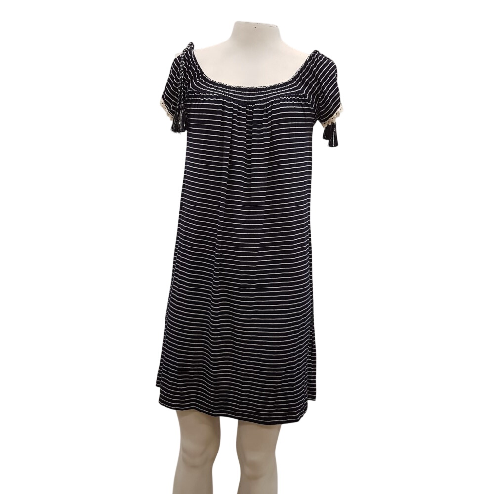 Acheter Robe bleu marine à fines rayures blanches - CREEKS - Taille XS Très bon état - 10,00 € Robe bleu marine à fines rayures blanches - CREEKS - Taille XS Très bon état reconditionné disponible sur Label Emmaüs
