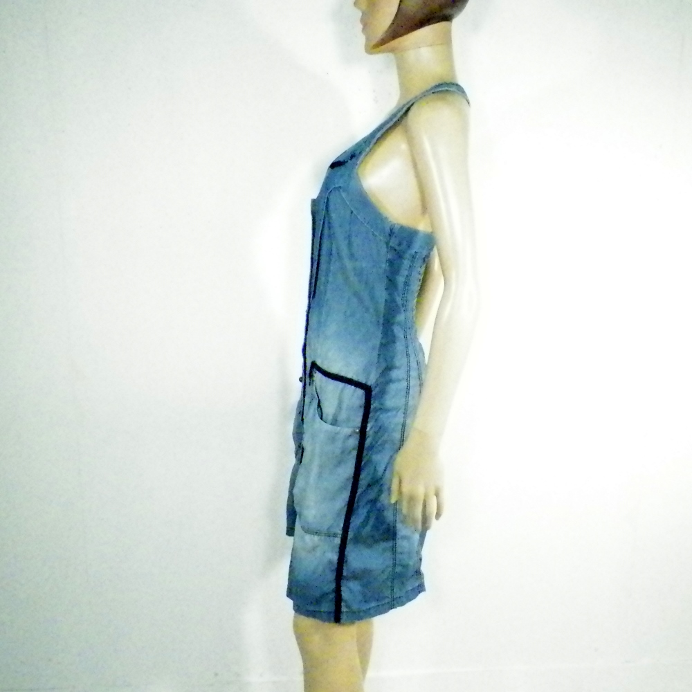 Voir photo 3 de Robe Bleue ONE STEP T 36. Robe Bleue ONE STEP T 36. Bon état reconditionné photo 3