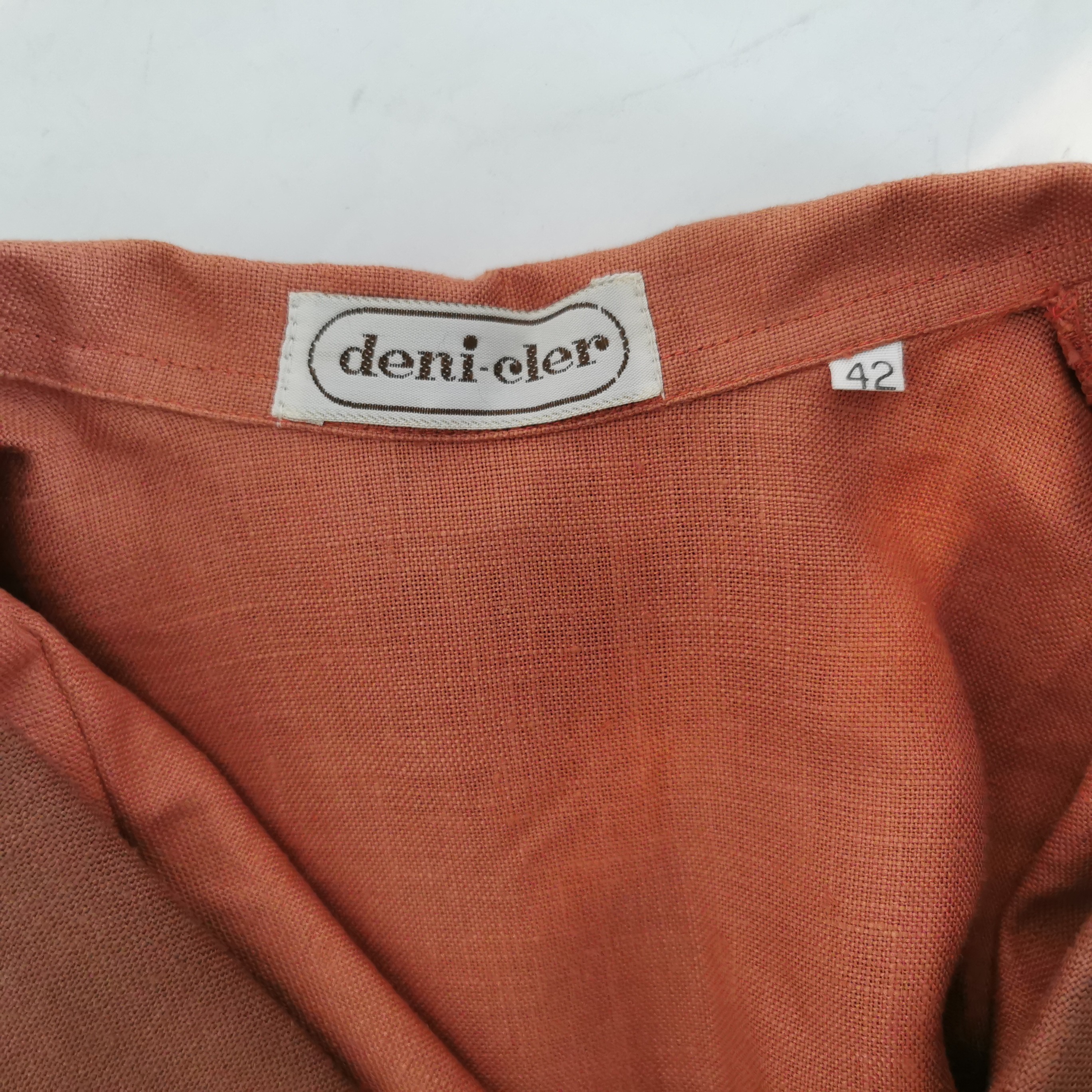Voir photo 4 de Robe - Deni-Eler - Taille 38 - Marron Robe - Deni-Eler - Taille 38 - Marron Très bon état reconditionné photo 4