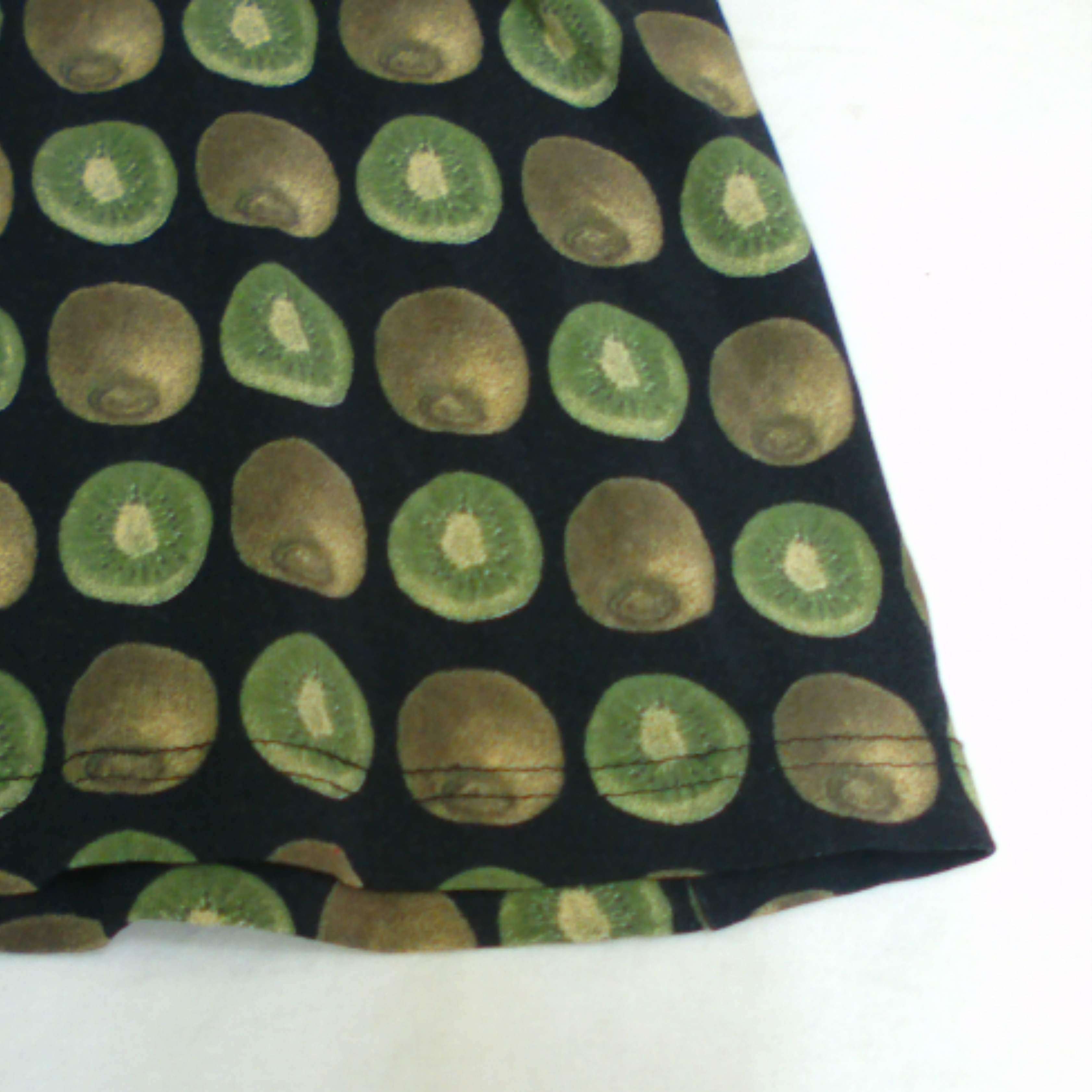 Voir photo 6 de Robe ETAM, motifs kiwi, taille 36 Robe ETAM, motifs kiwi, taille 36 Très bon état reconditionné photo 6
