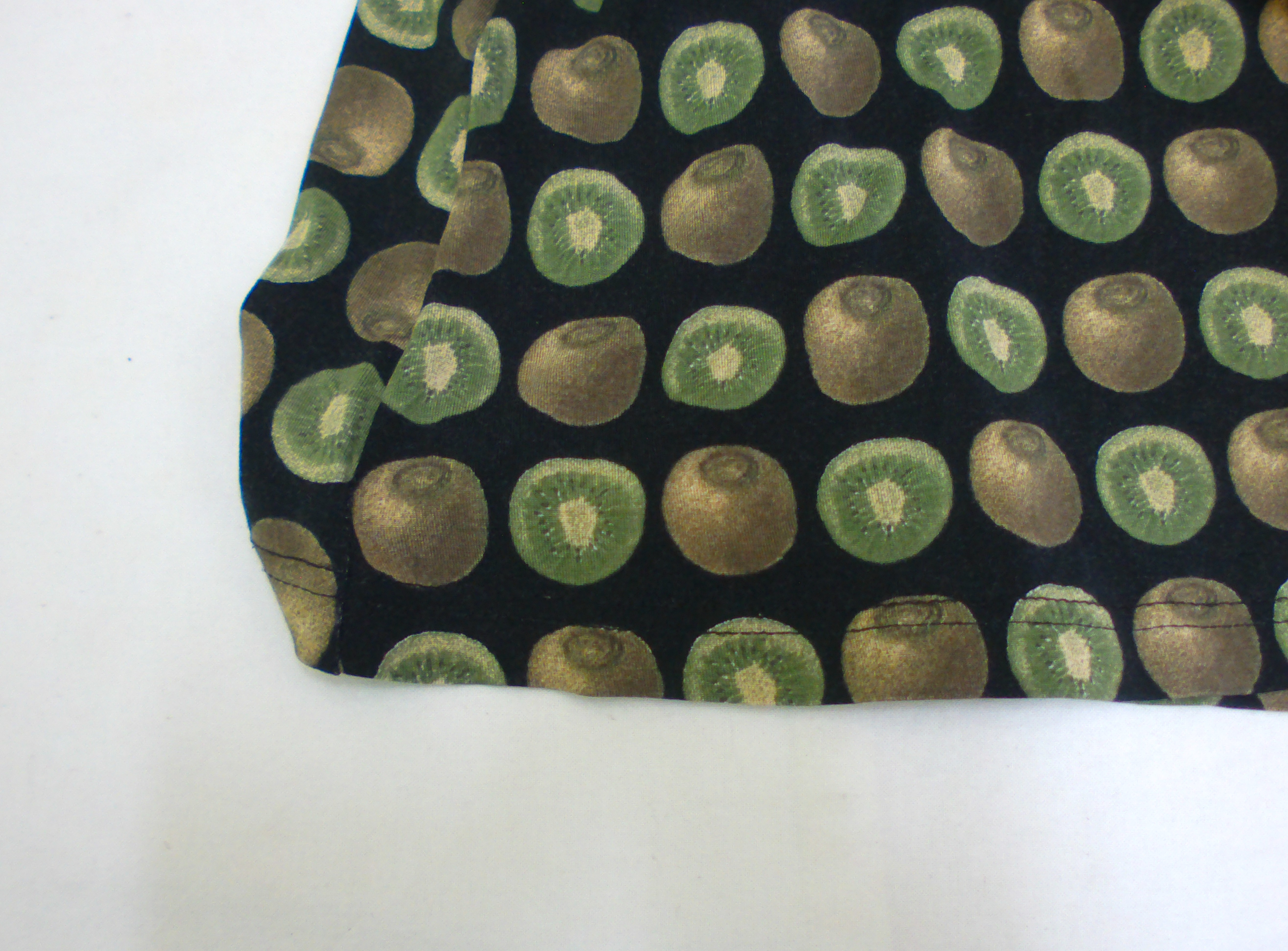 Voir photo 7 de Robe ETAM, motifs kiwi, taille 36 Robe ETAM, motifs kiwi, taille 36 Très bon état reconditionné photo 7