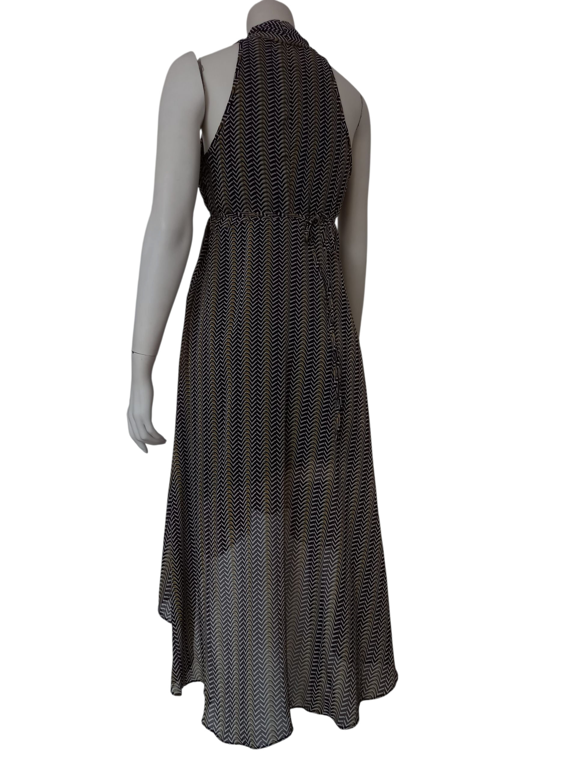 Voir photo 2 de Robe été à rayure multicolore sans manche Molly Bracken taille 34 Robe été à rayure multicolore sans manche Molly Bracken taille 34 Très bon état reconditionné photo 2