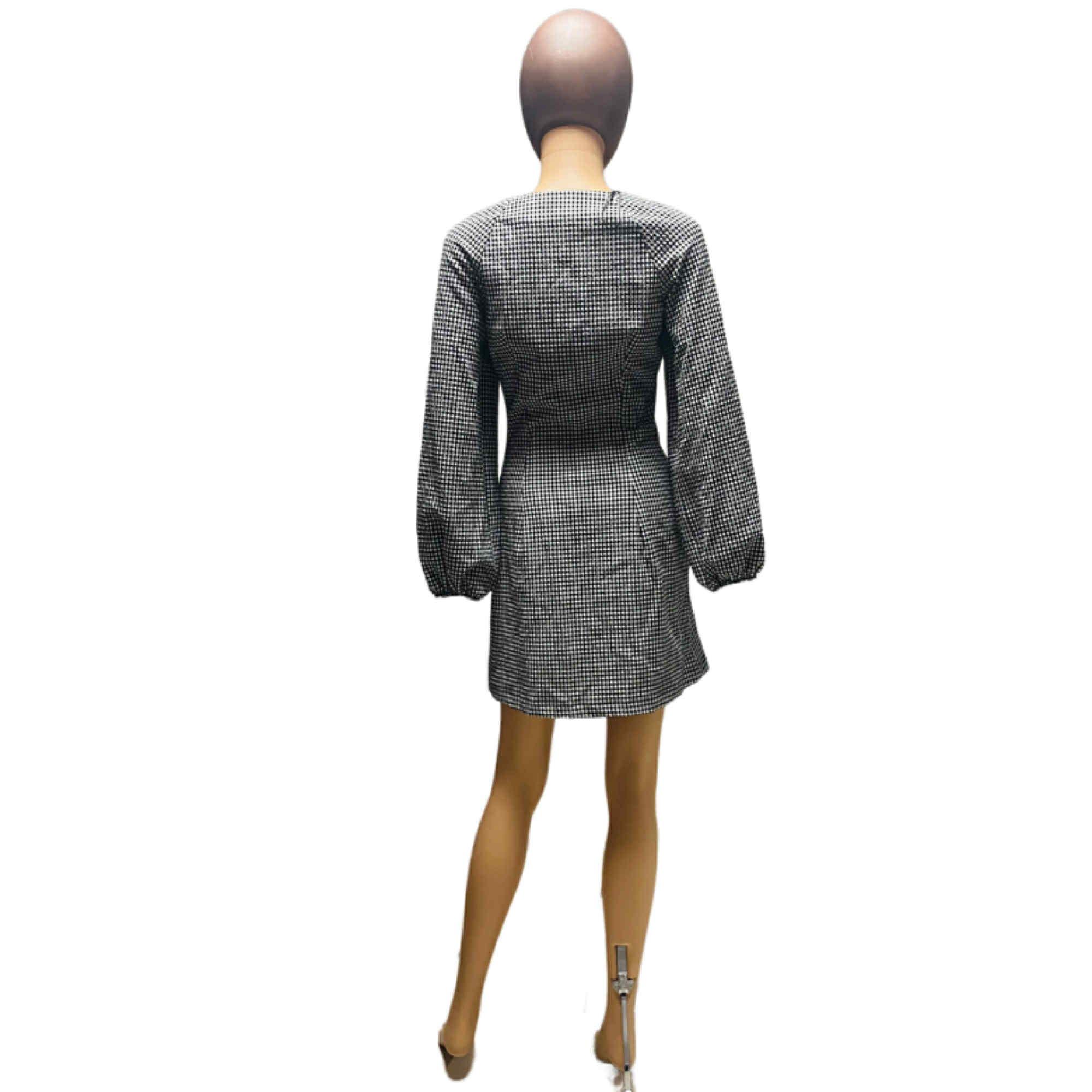 Voir photo 2 de Robe Femme ML - NAF NAF -36 Robe Femme ML - NAF NAF -36 Très bon état reconditionné photo 2