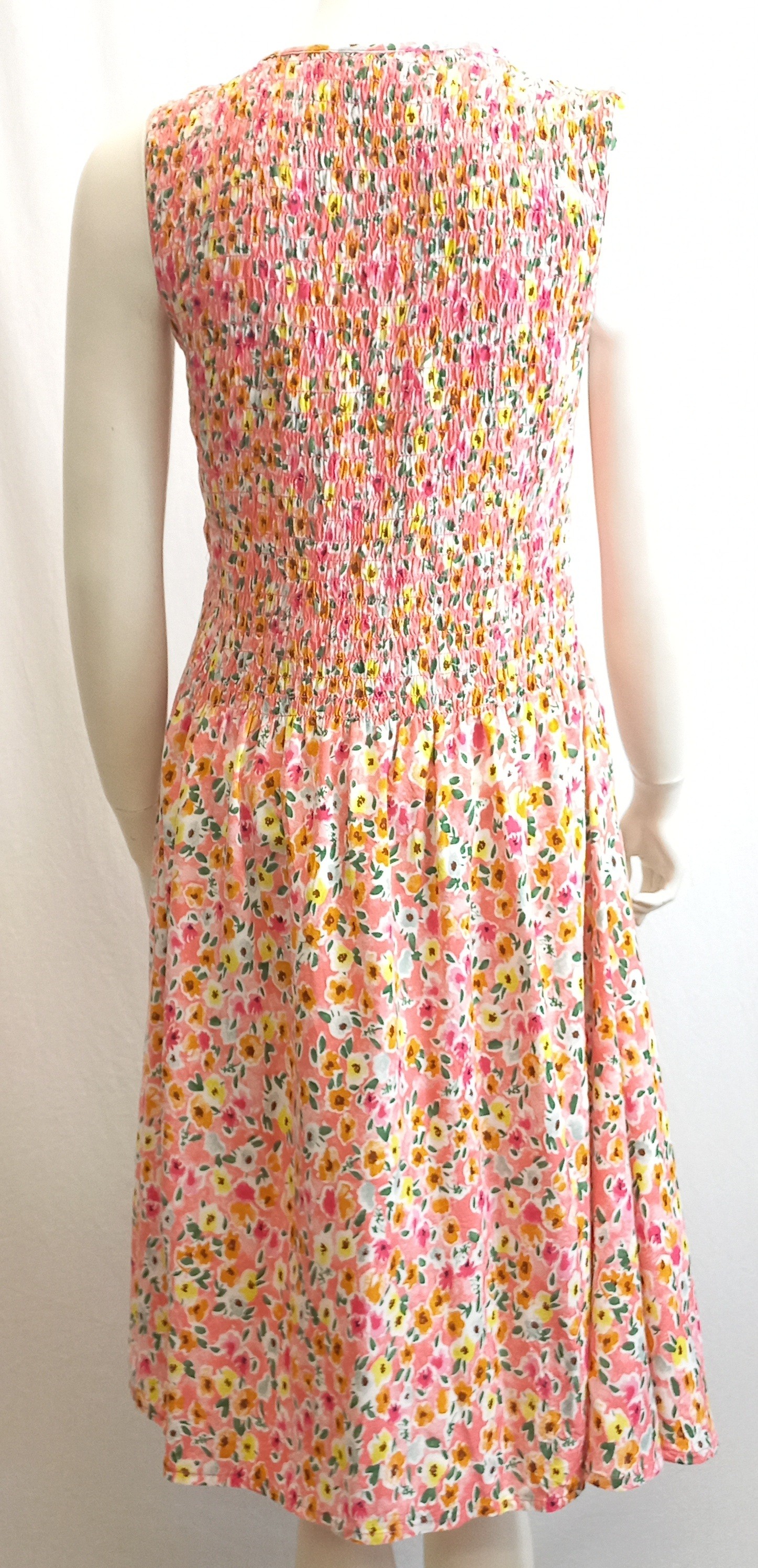 Voir photo 3 de Robe fleurie a bretelles multicolore "ZAMBA" T42 Robe fleurie a bretelles multicolore "ZAMBA" T42 Très bon état reconditionné photo 3