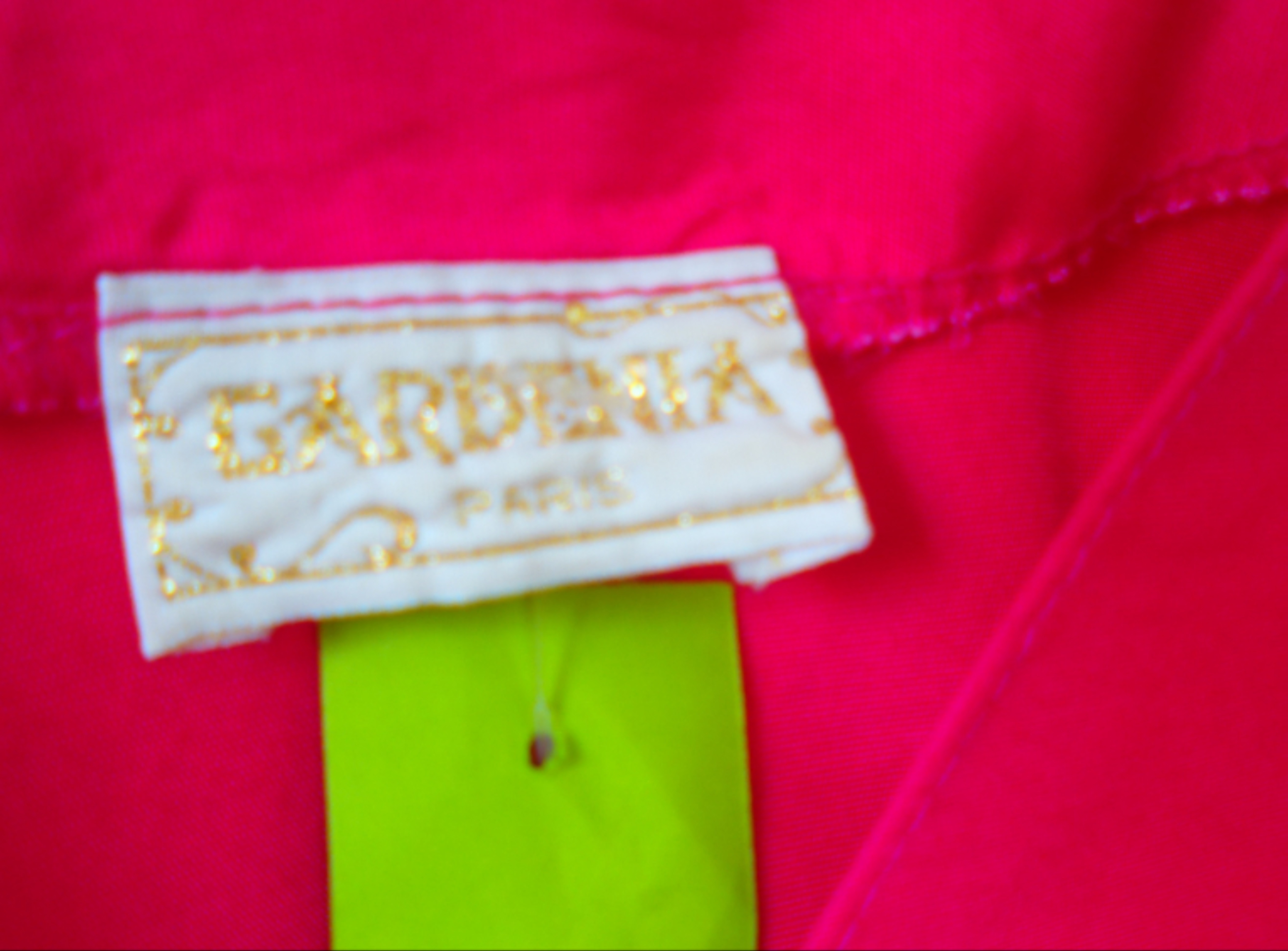Voir photo 12 de Robe GARDINIA, rose, 100% viscose, taille 38 estimée Robe GARDINIA, rose, 100% viscose, taille 38 estimée Très bon état reconditionné photo 12