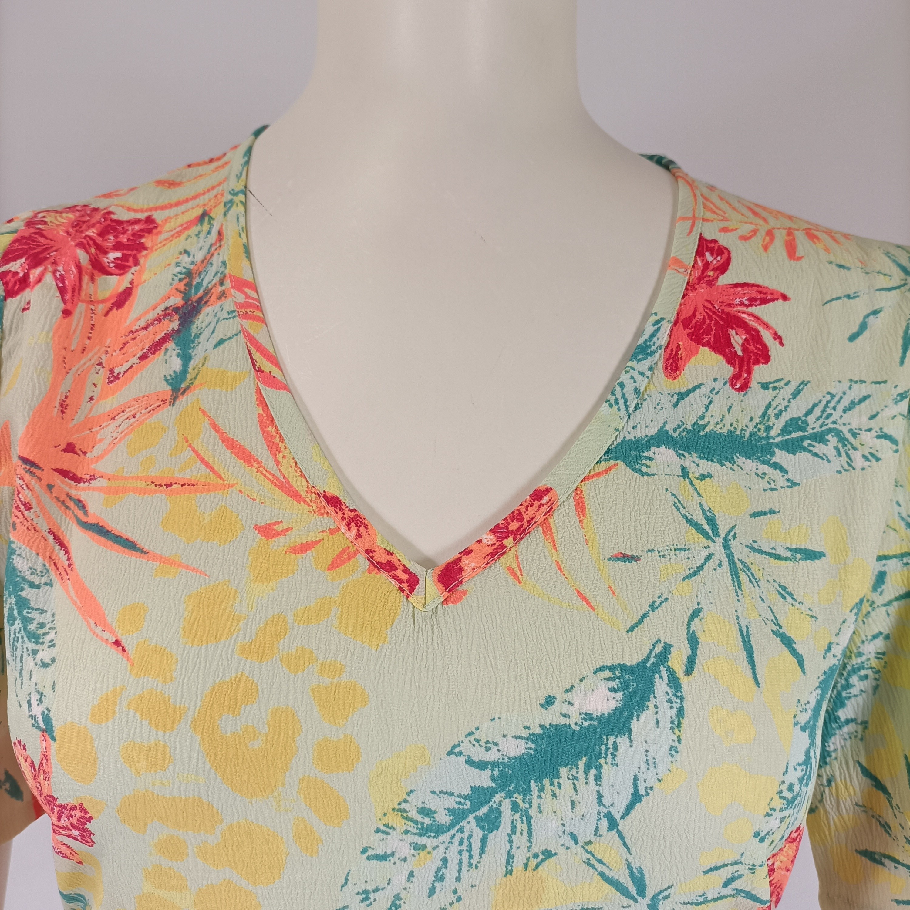 Voir photo 7 de Robe Kaporal imprimé floral tropical été ceinturée S A3681 Robe Kaporal imprimé floral tropical été ceinturée S A3681 Parfait état reconditionné photo 7