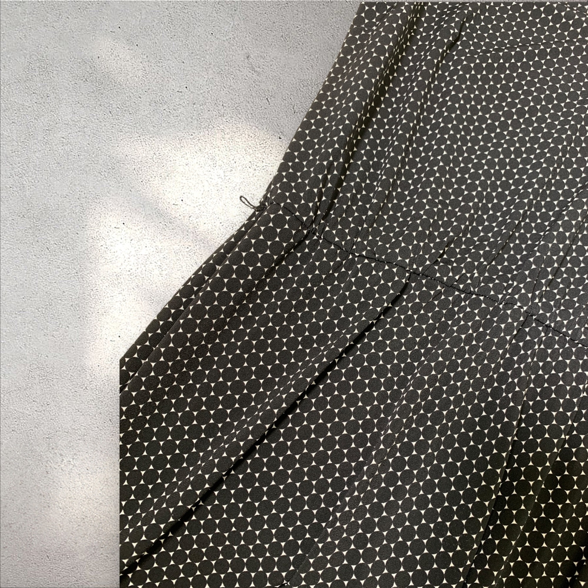 Voir photo 6 de Robe manches courtes - 1.2.3 Paris - T38 Robe manches courtes - 1.2.3 Paris - T38 Très bon état reconditionné photo 6