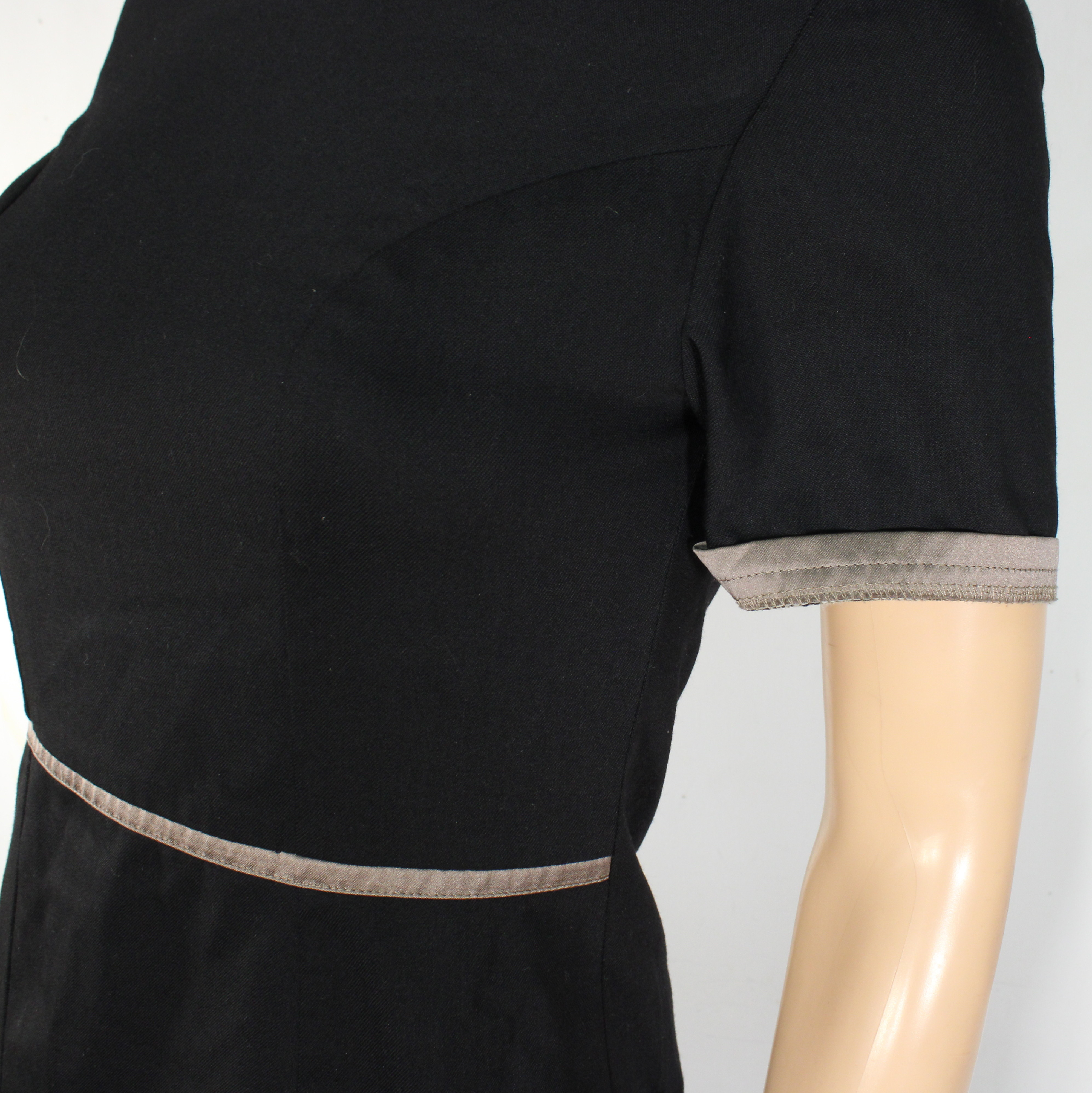 Voir photo 5 de Robe Noire FEBVAY Taille Estimée S Robe Noire FEBVAY Taille Estimée S Très bon état reconditionné photo 5
