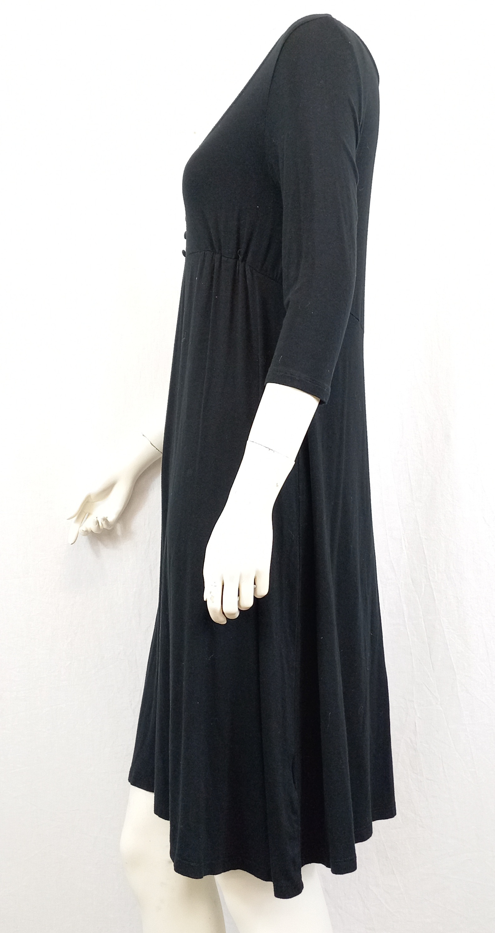 Voir photo 2 de Robe noire fine Robe noire fine Très bon état reconditionné photo 2