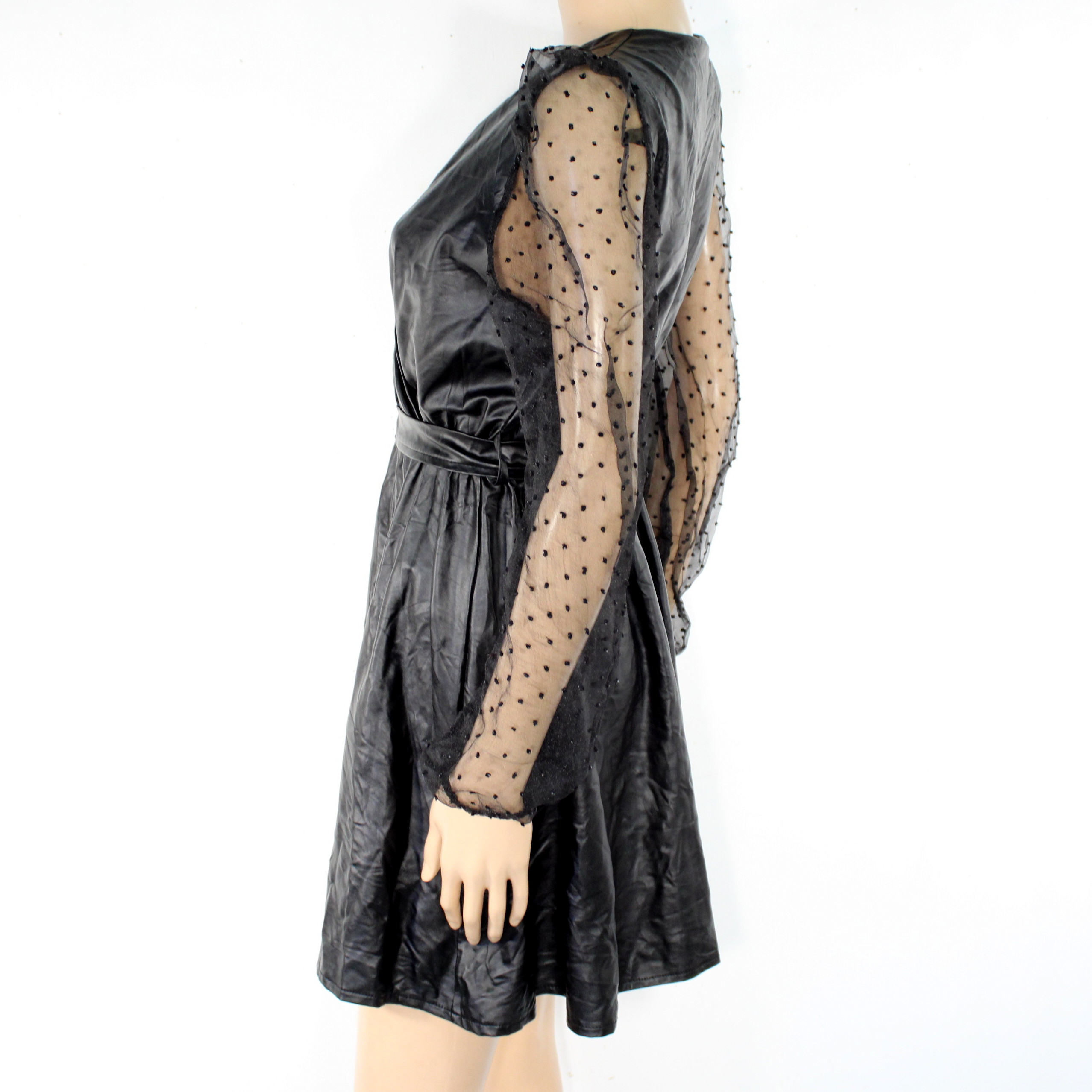 Voir photo 2 de Robe Noire MADE IN ITALIYA Taille Estimée S Robe Noire MADE IN ITALIYA Taille Estimée S Bon état reconditionné photo 2
