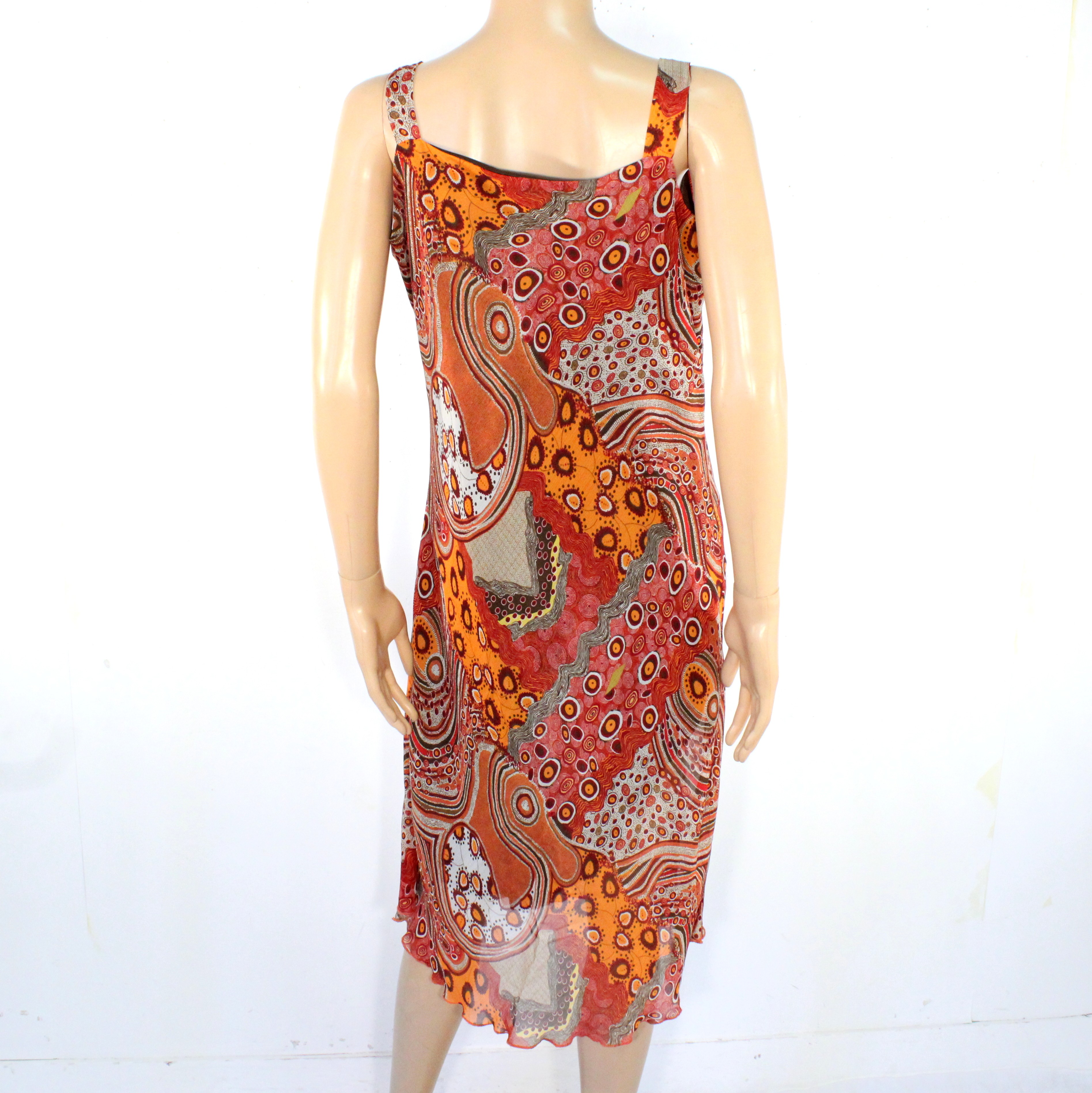 Voir photo 2 de Robe Orange & Ecru A Motifs Taille Estimée 42/44 Robe Orange & Ecru A Motifs Taille Estimée 42/44 Très bon état reconditionné photo 2