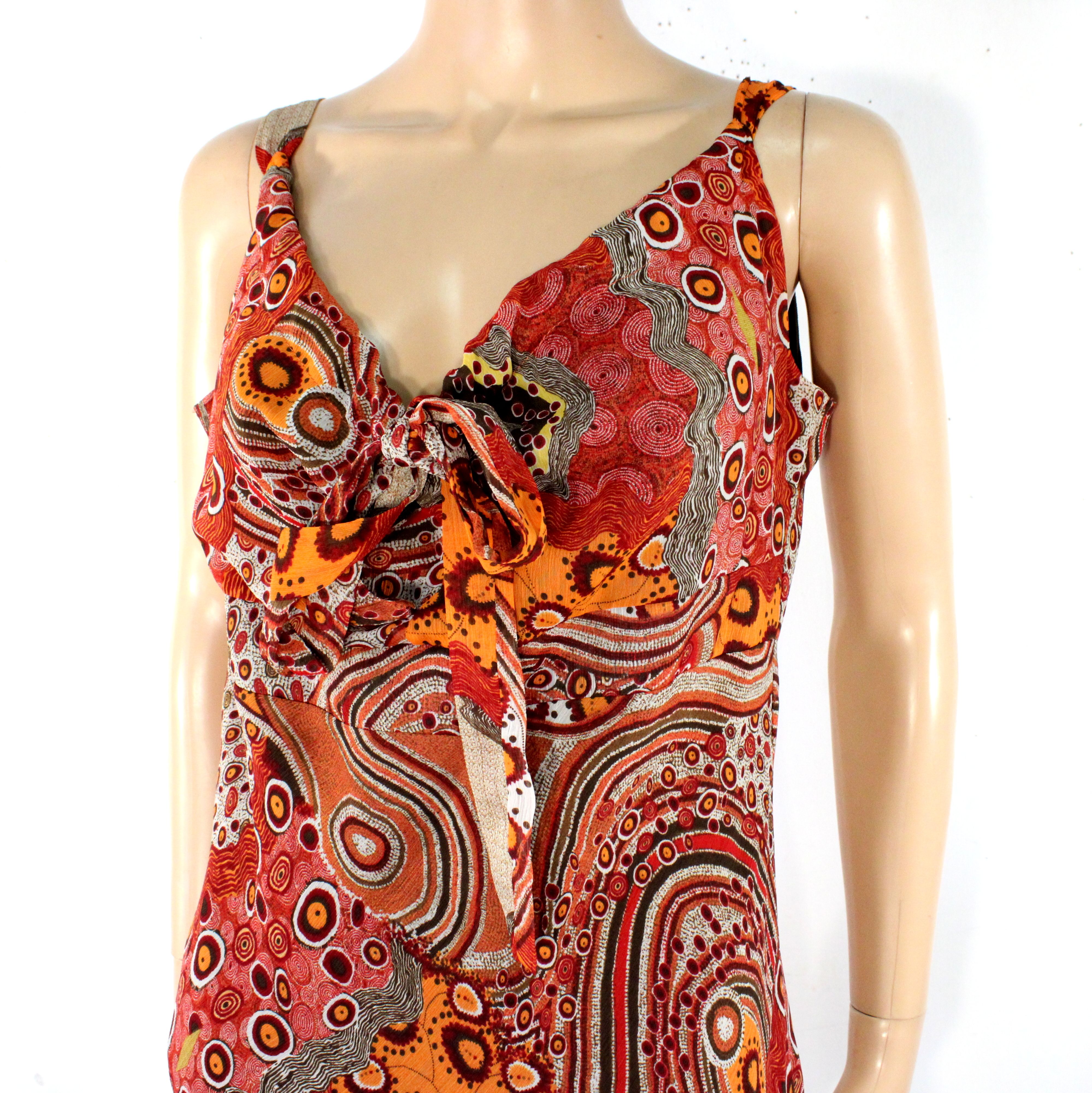 Voir photo 3 de Robe Orange & Ecru A Motifs Taille Estimée 42/44 Robe Orange & Ecru A Motifs Taille Estimée 42/44 Très bon état reconditionné photo 3