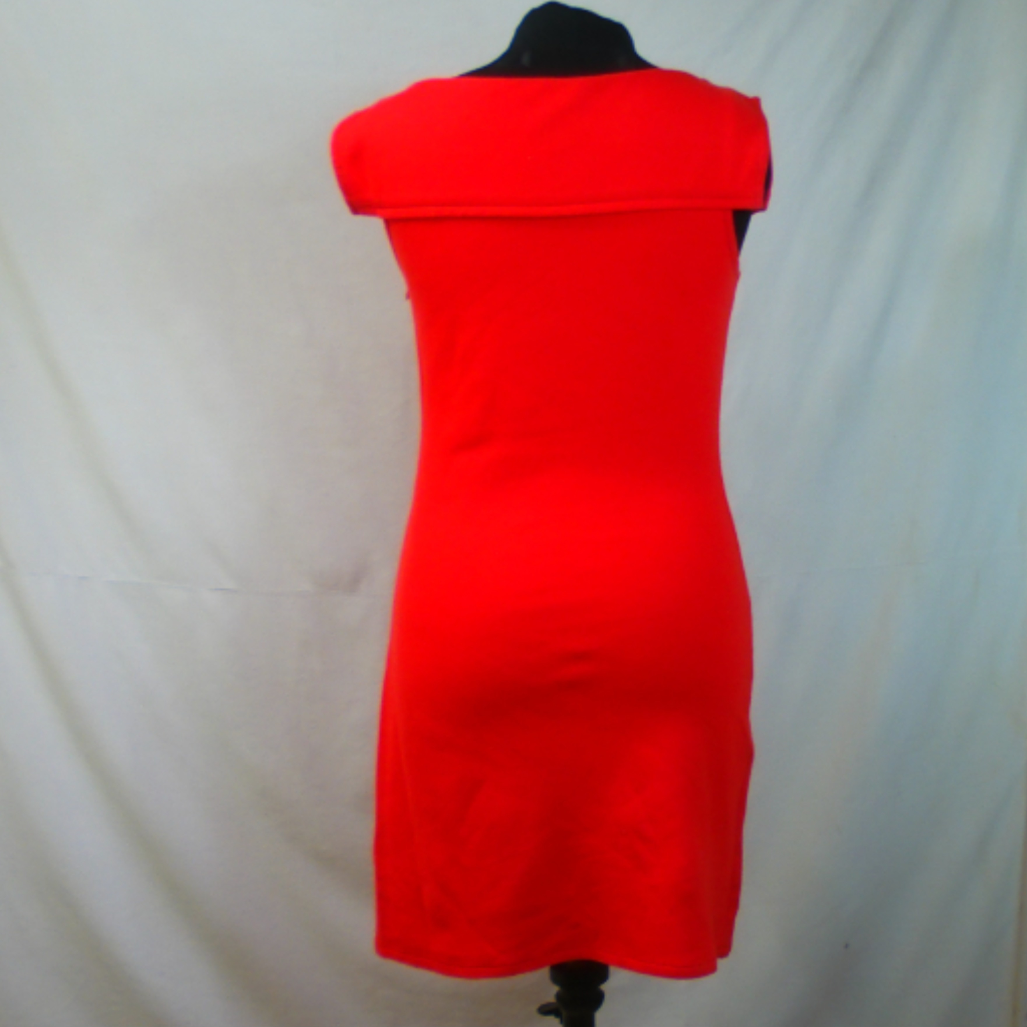 Voir photo 6 de Robe PETIT BATEAU, rouge orangé, 100% coton, taille XS Robe PETIT BATEAU, rouge orangé, 100% coton, taille XS Très bon état reconditionné photo 6