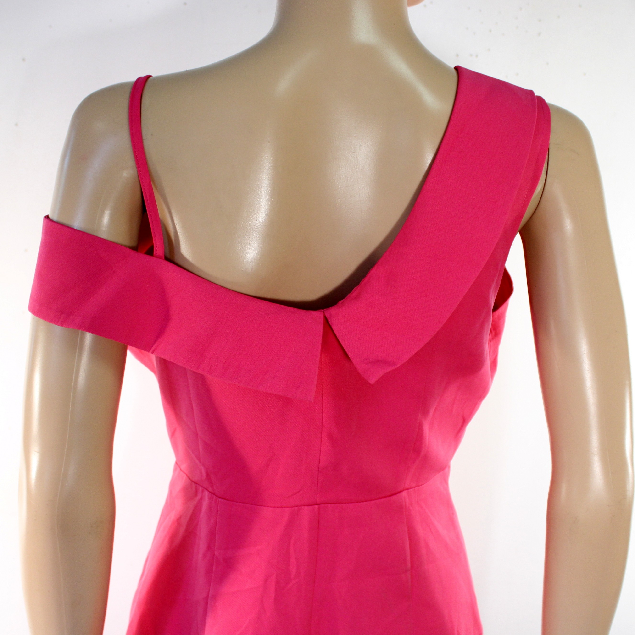 Voir photo 8 de Robe Rose BOOHOO Taille 36 Robe Rose BOOHOO Taille 36 Bon état reconditionné photo 8