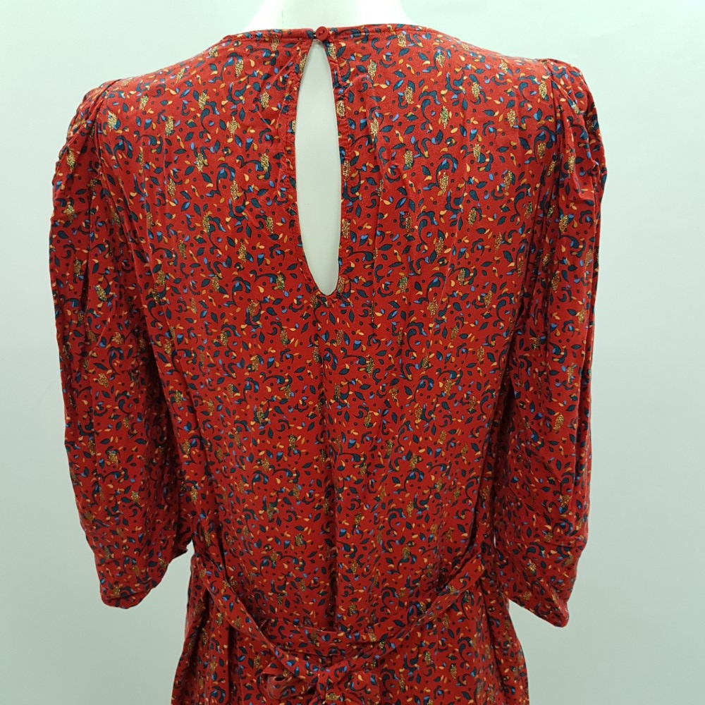 Voir photo 7 de Robe rouge avec imprimé bleu et fils dorés - BONOBO - Taille M Robe rouge avec imprimé bleu et fils dorés - BONOBO - Taille M Très bon état reconditionné photo 7