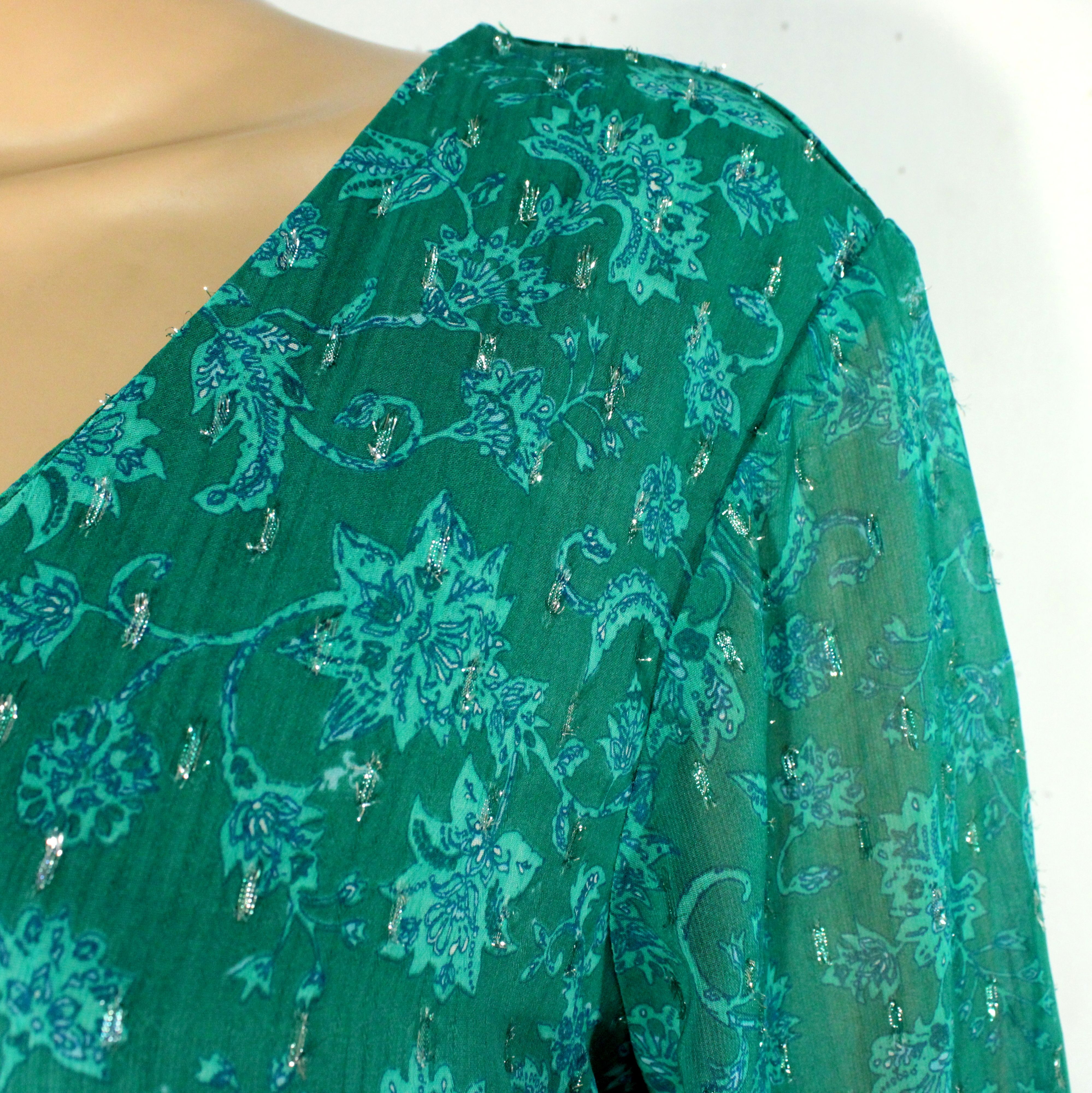 Voir photo 5 de Robe Verte Fleurie MODAVISTA Taille 46 Robe Verte Fleurie MODAVISTA Taille 46 Très bon état reconditionné photo 5