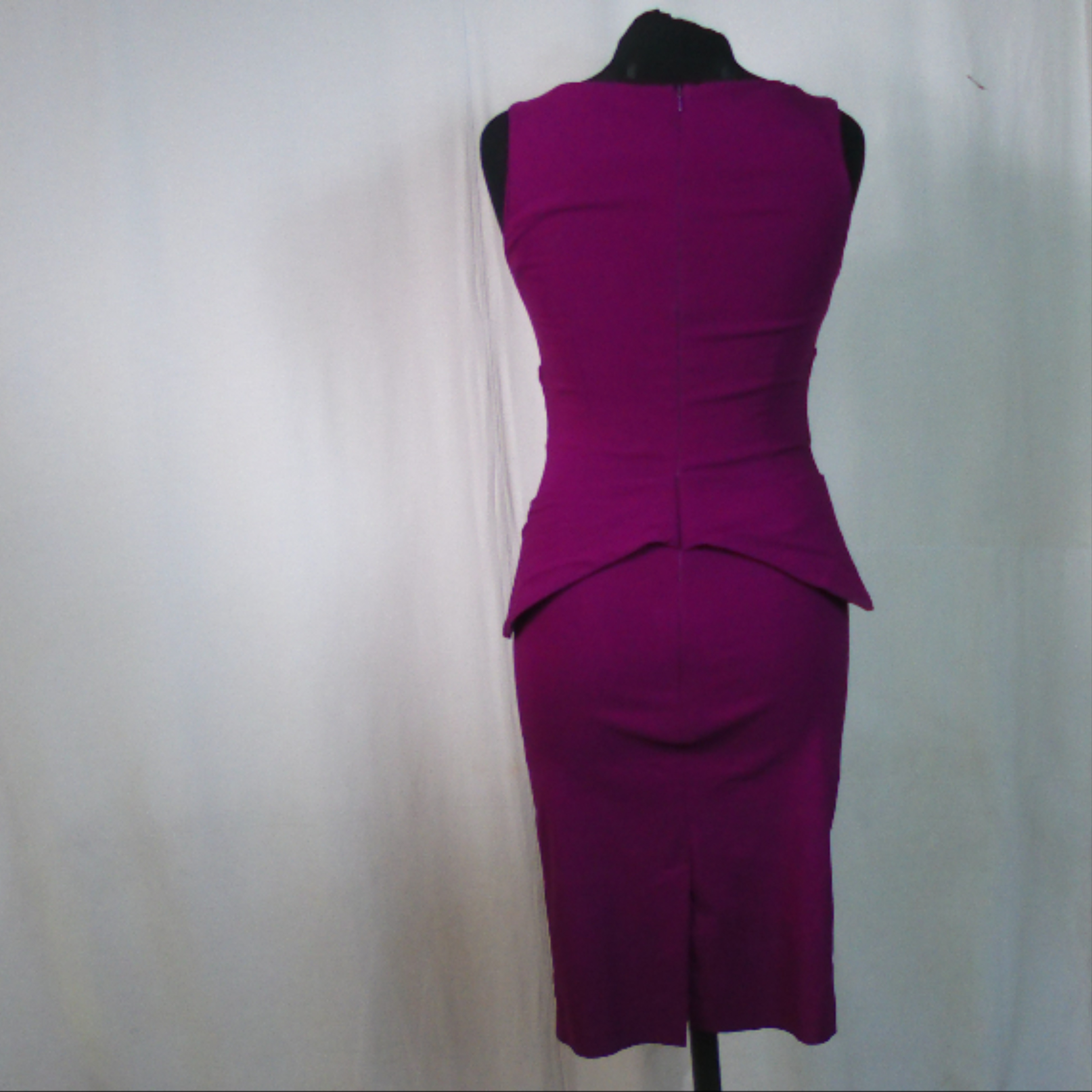 Voir photo 5 de Robe VESPER, violette, taille 36 estimée (taille 8) Robe VESPER, violette, taille 36 estimée (taille 8) reconditionné photo 5