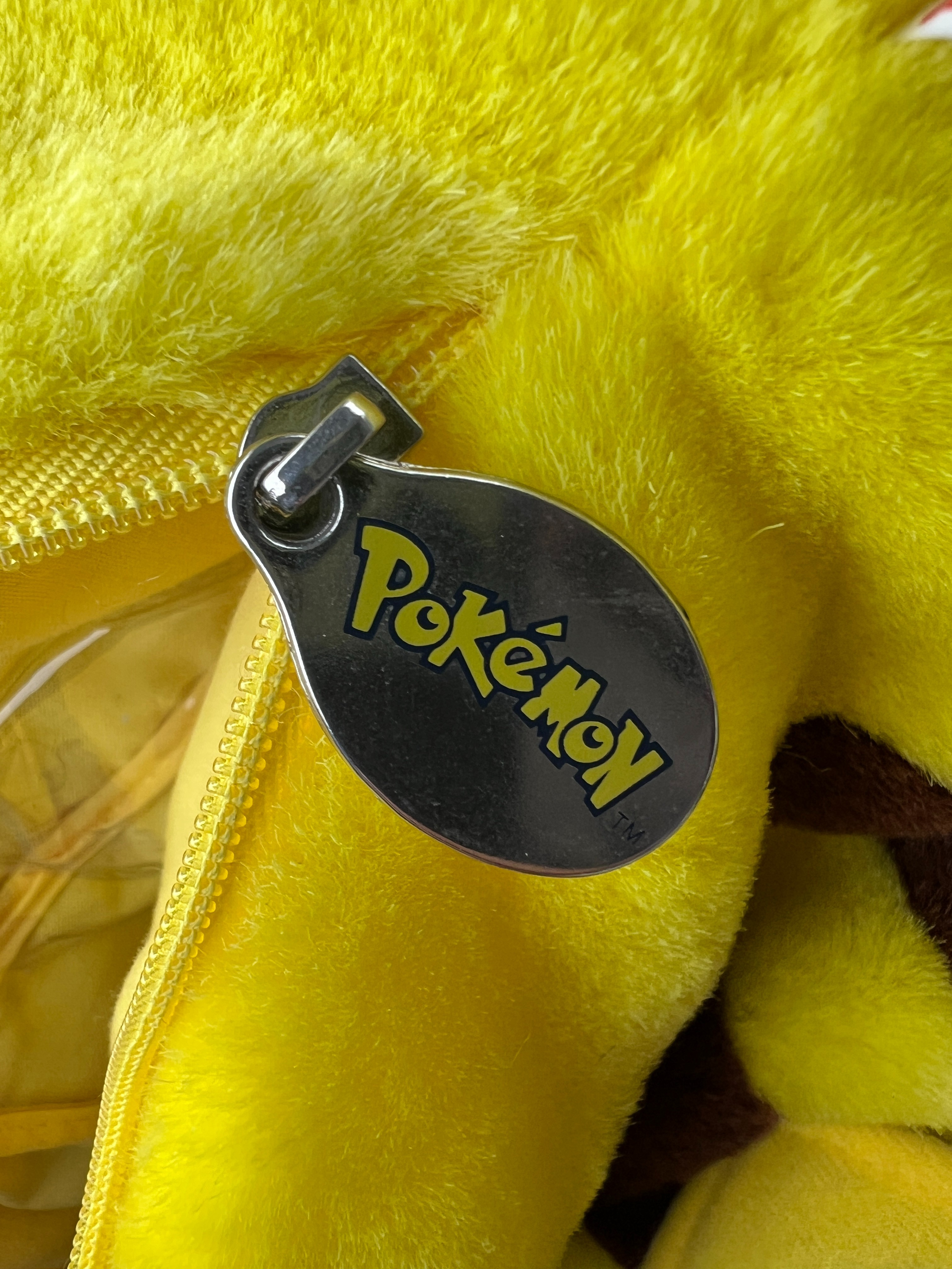 Voir photo 7 de Sac à dos Pikachu Tomy Sac à dos Pikachu Tomy Très bon état reconditionné photo 7