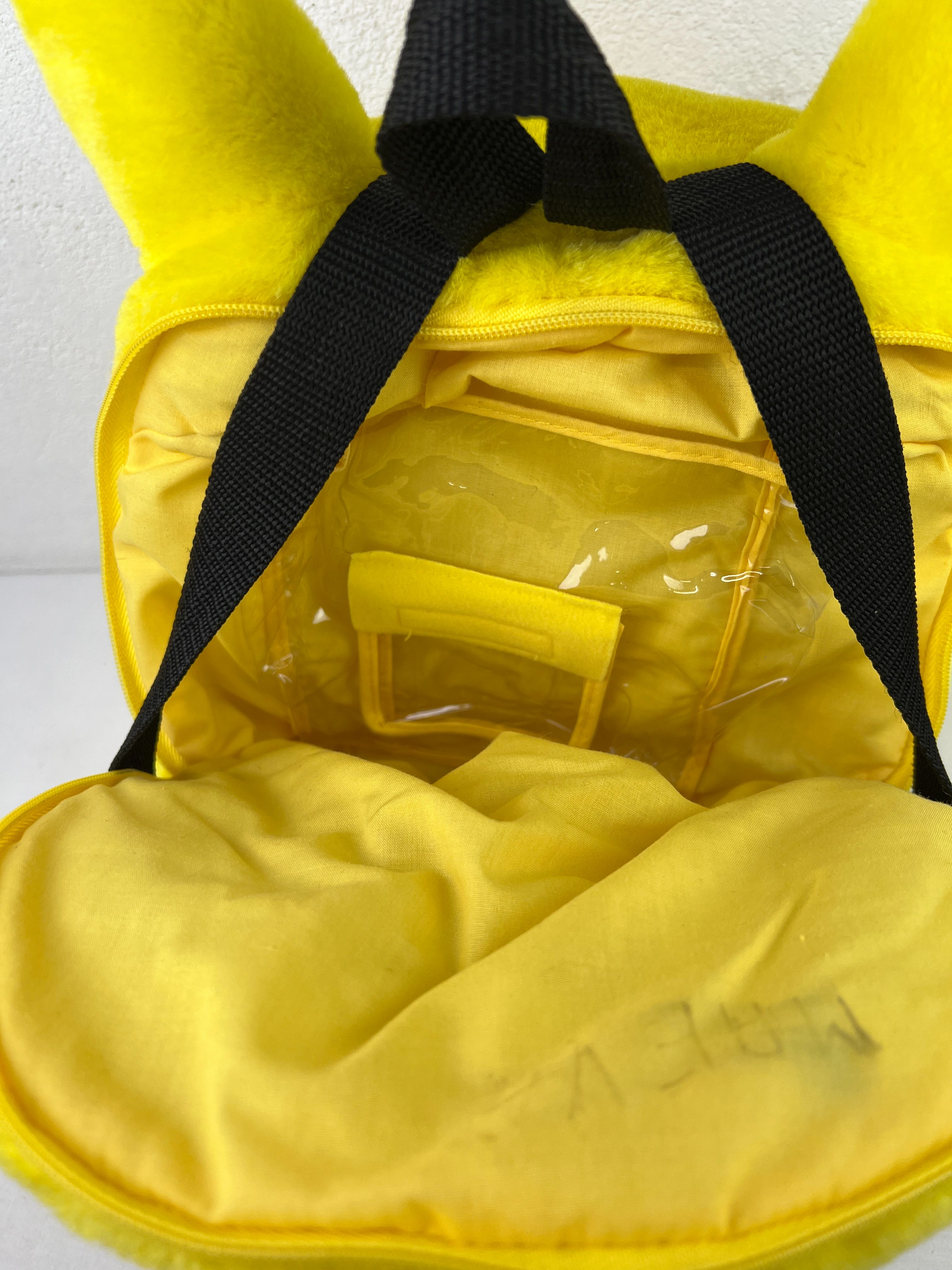 Voir photo 8 de Sac à dos Pikachu Tomy Sac à dos Pikachu Tomy Très bon état reconditionné photo 8