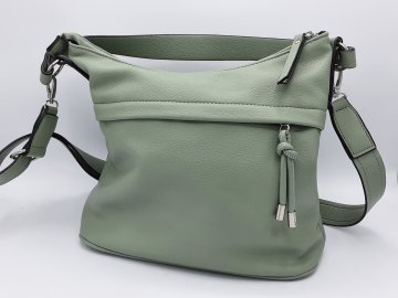 Sac à main bandoulière vert amande Parfait état - 15,00 € Sac à main bandoulière vert amande Parfait état N/A reconditionné disponible sur Claquettes Market