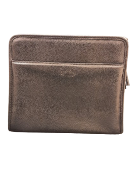Sac à main de seconde main Très bon état - 30,00 € Sac à main de seconde main Très bon état N/A reconditionné disponible sur Claquettes Market