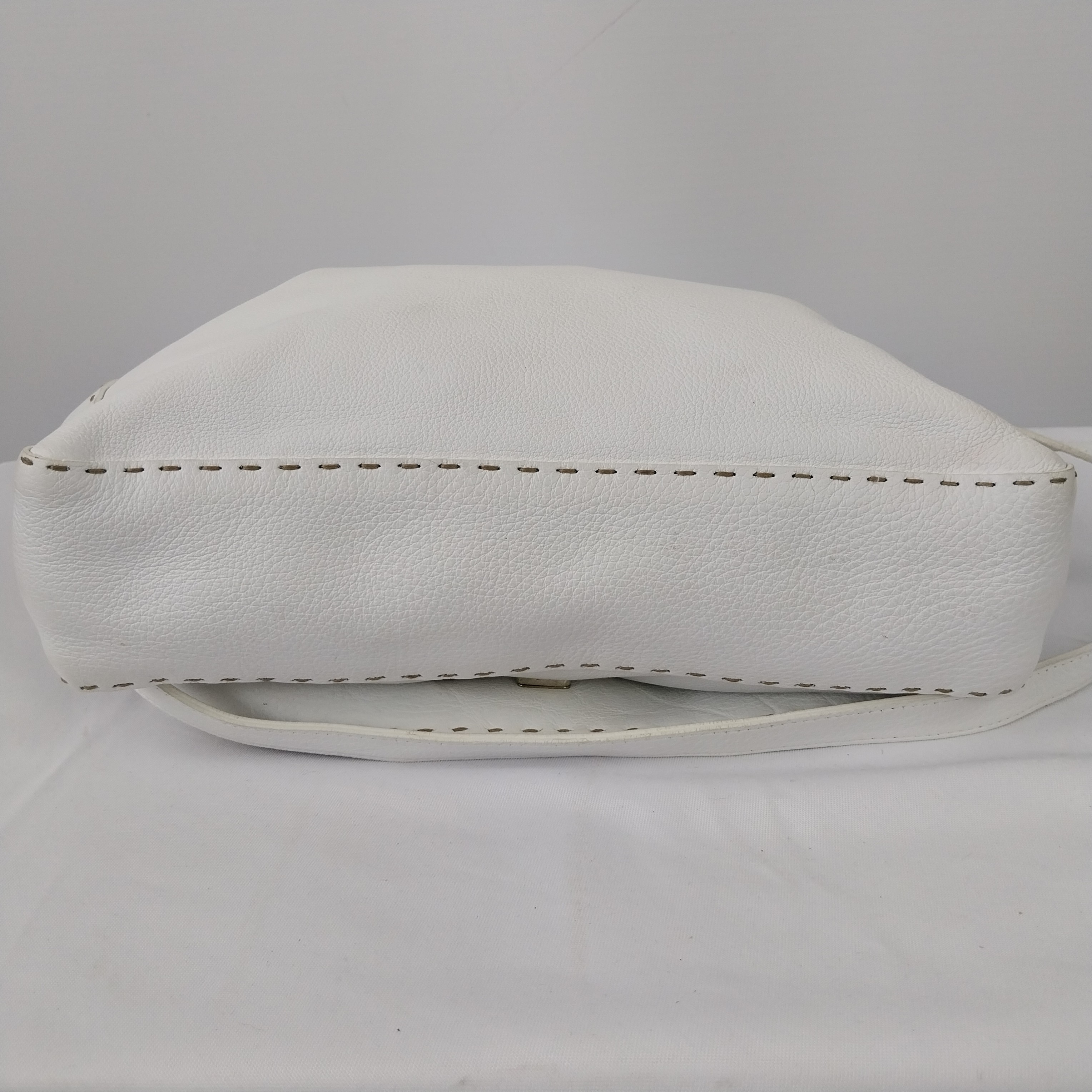 Voir photo 6 de Sac bandouliere - FENDI Sac bandouliere - FENDI Parfait état reconditionné photo 6