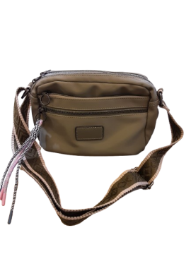 Sac bandoulière KAKI KAHLO & CO De Seconde Main - 10,00 € Sac bandoulière KAKI KAHLO & CO De Seconde Main N/A reconditionné disponible sur Claquettes Market