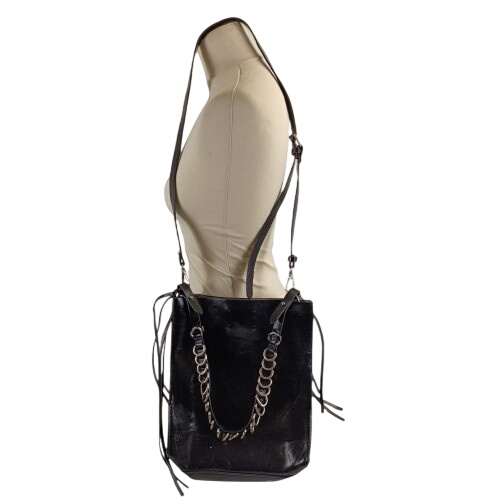 Acheter Sac bandoulière noir en simili-cuir. Très bon état - 10,50 € Sac bandoulière noir en simili-cuir. Très bon état reconditionné disponible sur Label Emmaüs