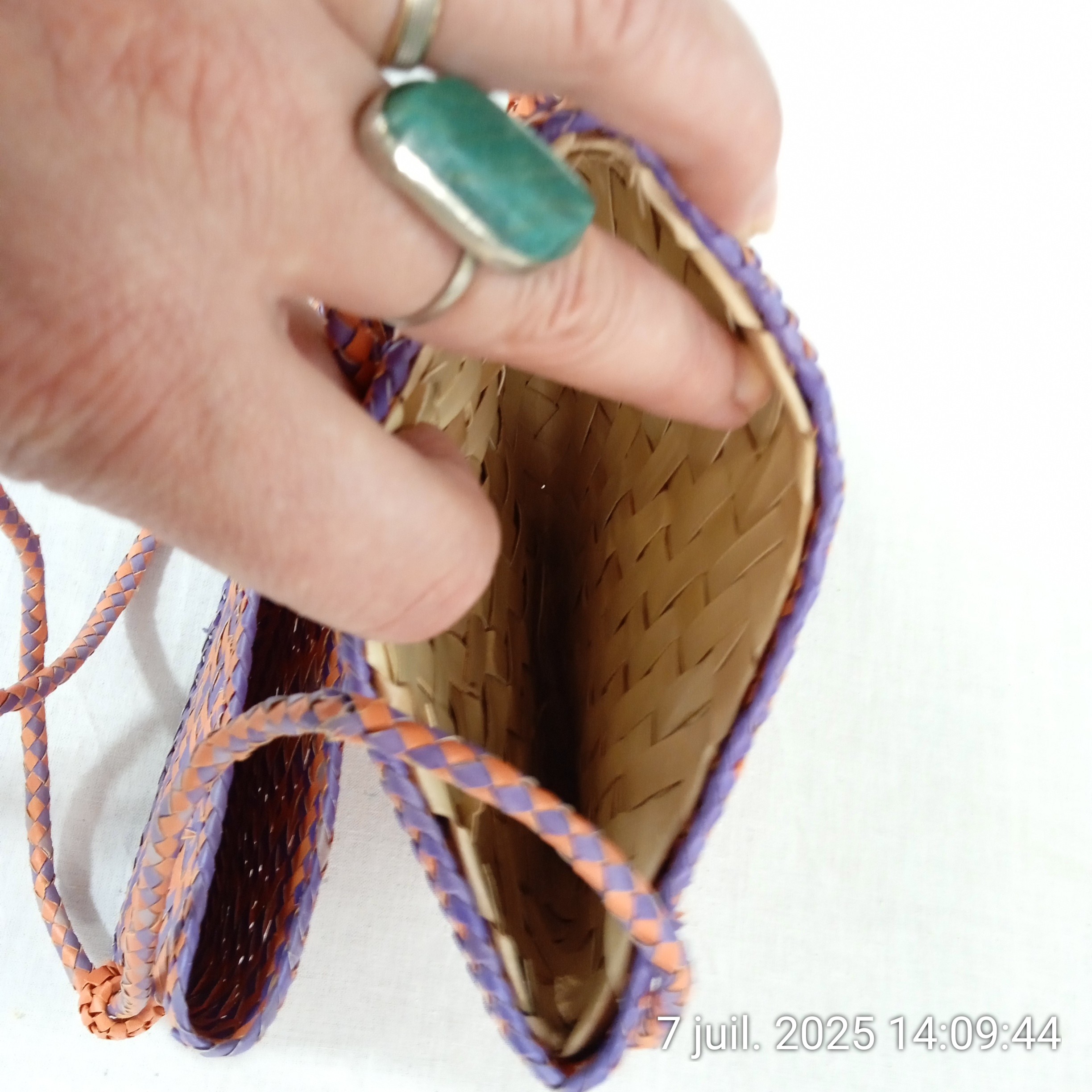 Voir photo 5 de Sac bandoulière/pochette vintage style festival hippie bohème en osier tressé Sac bandoulière/pochette vintage style festival hippie bohème en osier tressé Très bon état reconditionné photo 5