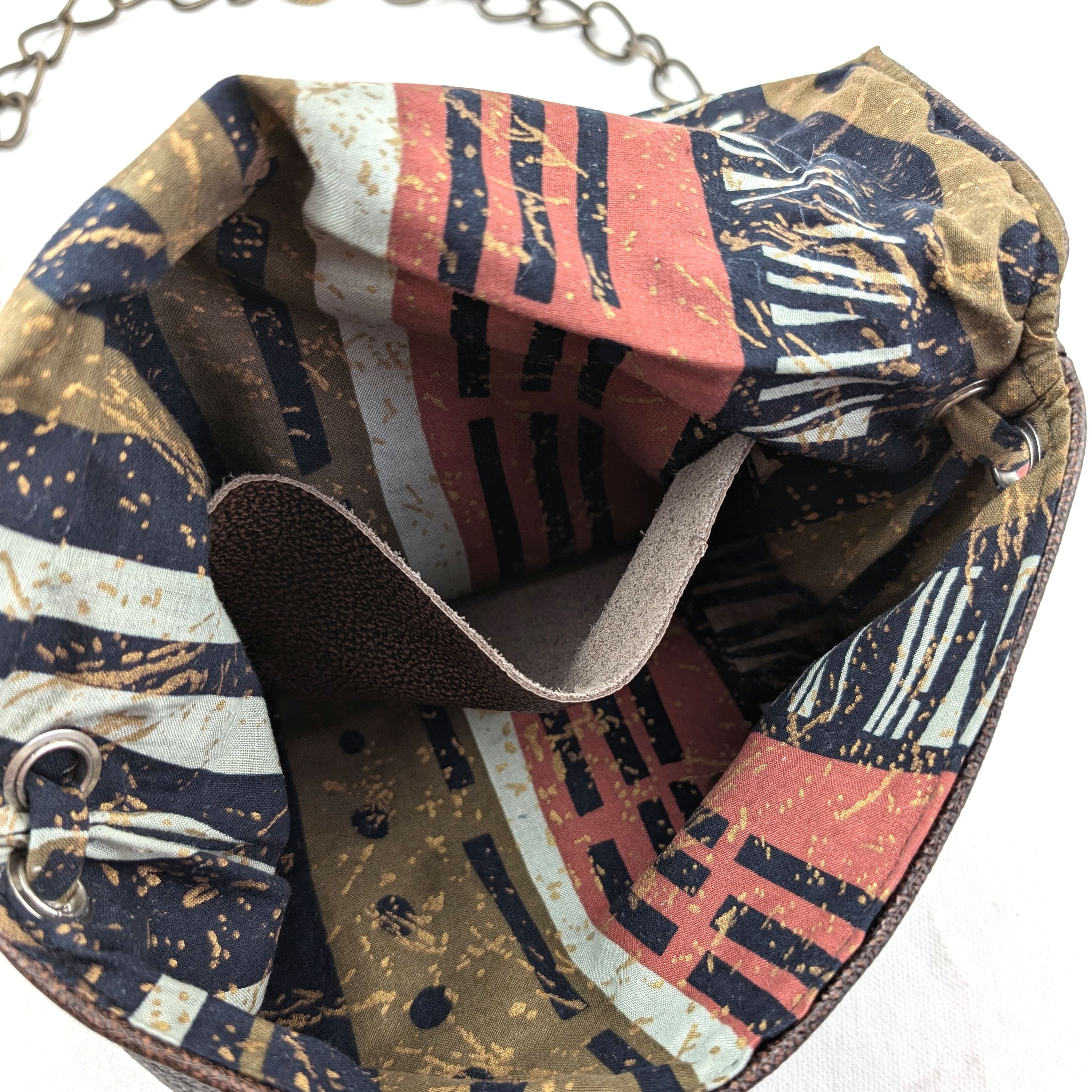 Voir photo 4 de Sac Chic Sac Chic Parfait état reconditionné photo 4