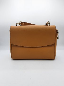 Sac CHICCABORSE jaune de seconde main Très bon état - 20,00 € Sac CHICCABORSE jaune de seconde main Très bon état N/A reconditionné disponible sur Claquettes Market