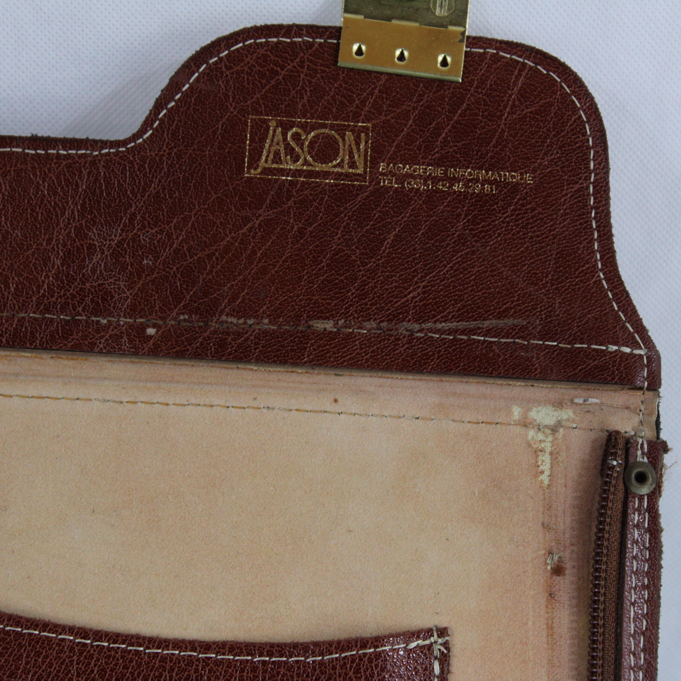 Voir photo 6 de Sac en cuir porte ordinateur et documents - JASON Sac en cuir porte ordinateur et documents - JASON Bon état reconditionné photo 6