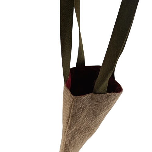 Sac en toile de jute et tissus Parfait état - 12,50 € Sac en toile de jute et tissus Parfait état reconditionné disponible sur Label Emmaüs