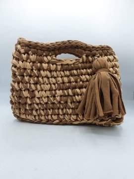 Sac FAIT MAIN camel de seconde main Très bon état - 25,00 € Sac FAIT MAIN camel de seconde main Très bon état N/A reconditionné disponible sur Claquettes Market