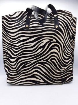 Acheter Sac VIMODA zébré de seconde main Très bon état - 30,00 € Sac VIMODA zébré de seconde main Très bon état N/A reconditionné disponible sur Claquettes Market