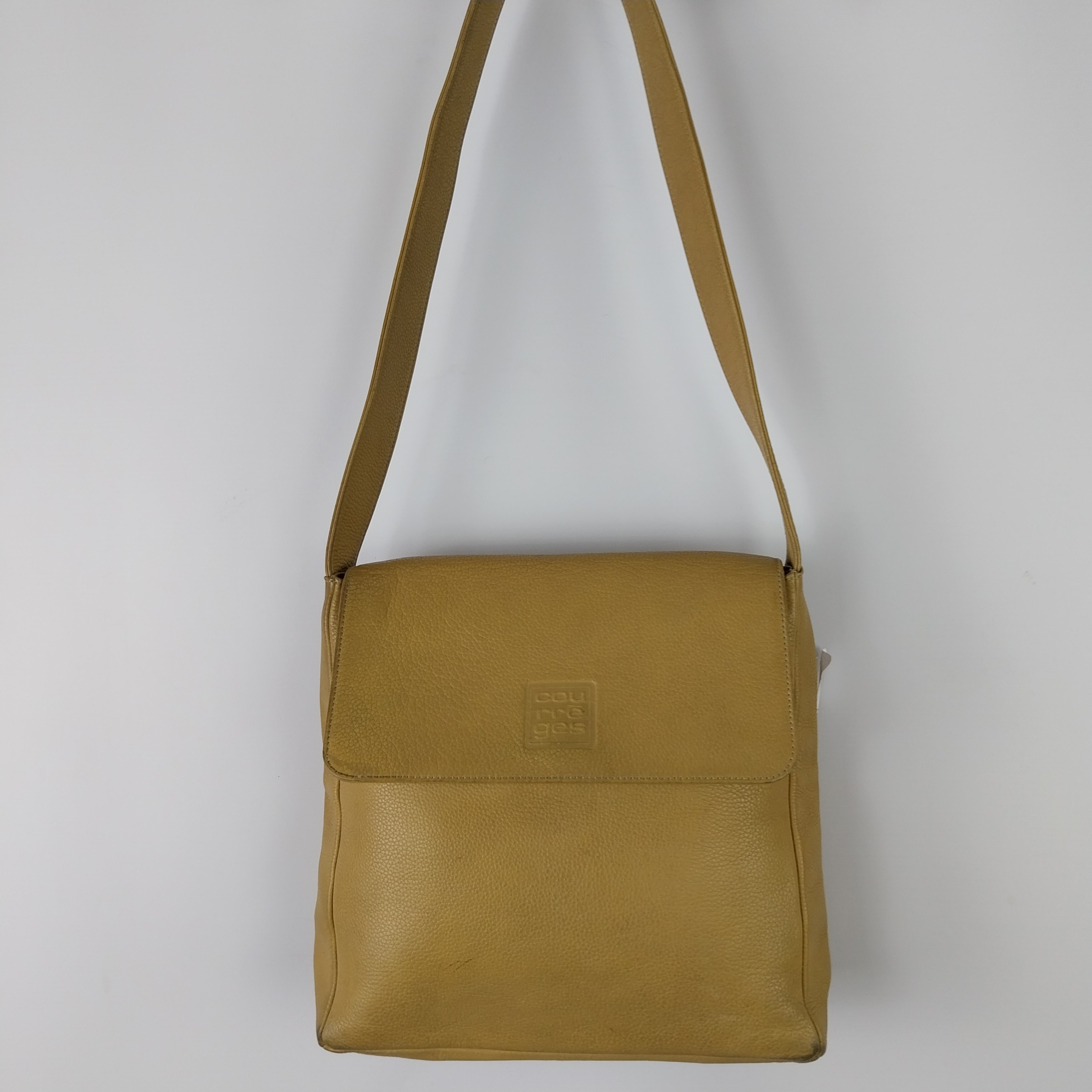 Voir photo 4 de Sac Vintage - COURREGES Sac Vintage - COURREGES État correct reconditionné photo 4