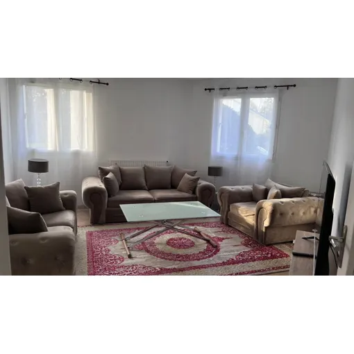 Salon complet 3 pièces modulable + table + tapis + coussins Bon état reconditionné disponible sur Rakuten