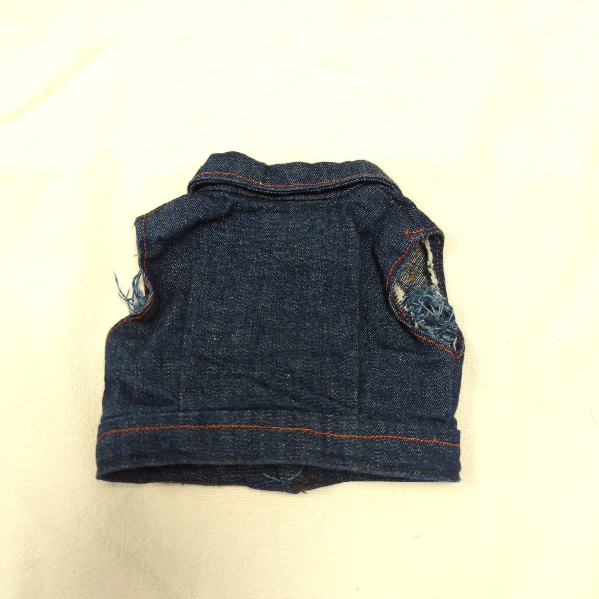 Voir photo 6 de Salopette,veste et sac fait main pour poupée Salopette,veste et sac fait main pour poupée Très bon état reconditionné photo 6