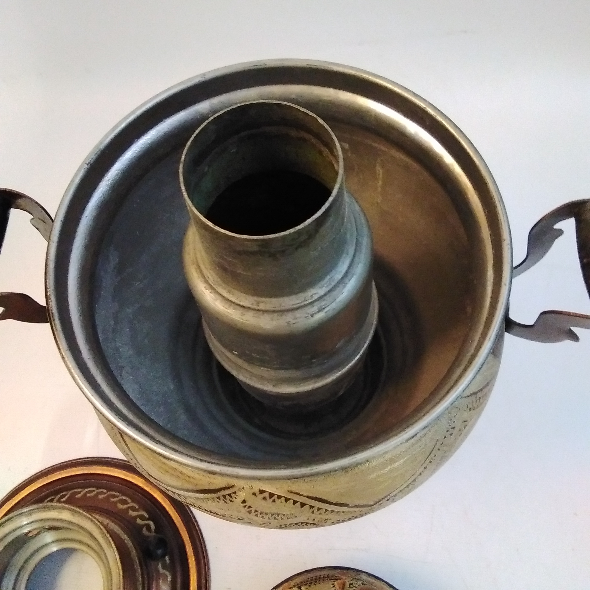 Voir photo 4 de Samovar turque en cuivre Samovar turque en cuivre État correct reconditionné photo 4
