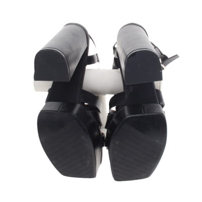 Voir photo 3 de Sandales à talons 12 cm noires - Femme - Zara - Pointure 36 Sandales à talons 12 cm noires - Femme - Zara - Pointure 36 Bon état reconditionné photo 3