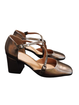Acheter Sandales a talons ERAM De Seconde Main - 25,00 € Sandales a talons ERAM De Seconde Main Eram reconditionné disponible sur Claquettes Market