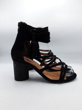 Sandales à talons JEFFREY CAMPBELL noires de seconde main - 35,00 € Sandales à talons JEFFREY CAMPBELL noires de seconde main reconditionné disponible sur Claquettes Market