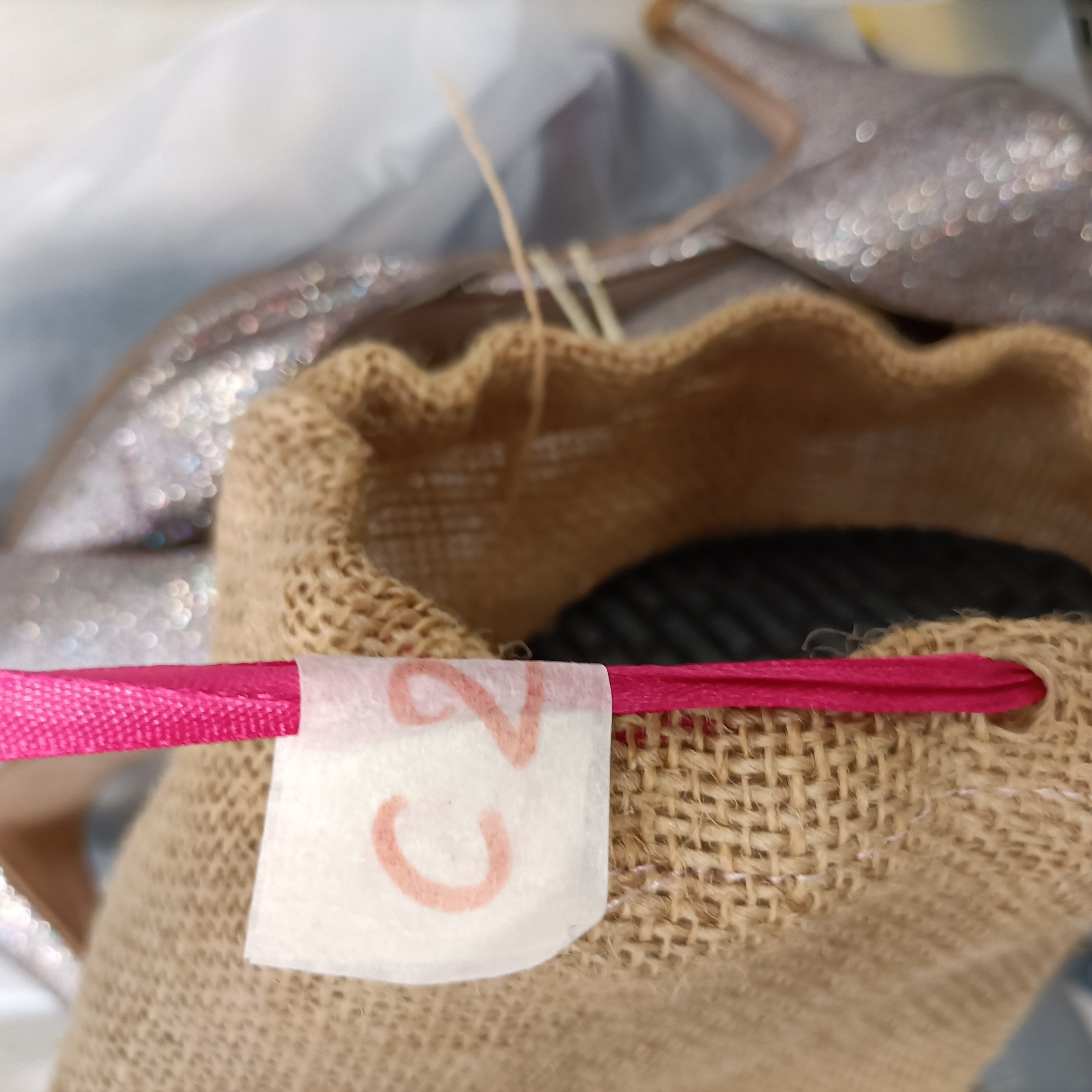 Voir photo 2 de Sandales compensées espadrilles Mocona beige bride cheville T37 Sandales compensées espadrilles Mocona beige bride cheville T37 Parfait état reconditionné photo 2