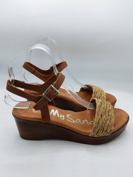 Sandales compensées OH MY SANDALS gold de seconde main Bon état - 30,00 € Sandales compensées OH MY SANDALS gold de seconde main Bon état N/A reconditionné disponible sur Claquettes Market