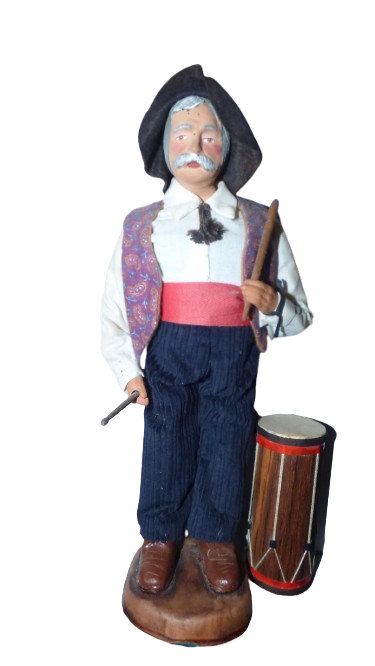 Acheter Santon "le joueur de tambour" fabriqué par M. DI LANDRO" Bon état - 10,00 € Santon "le joueur de tambour" fabriqué par M. DI LANDRO" Bon état reconditionné disponible sur Label Emmaüs