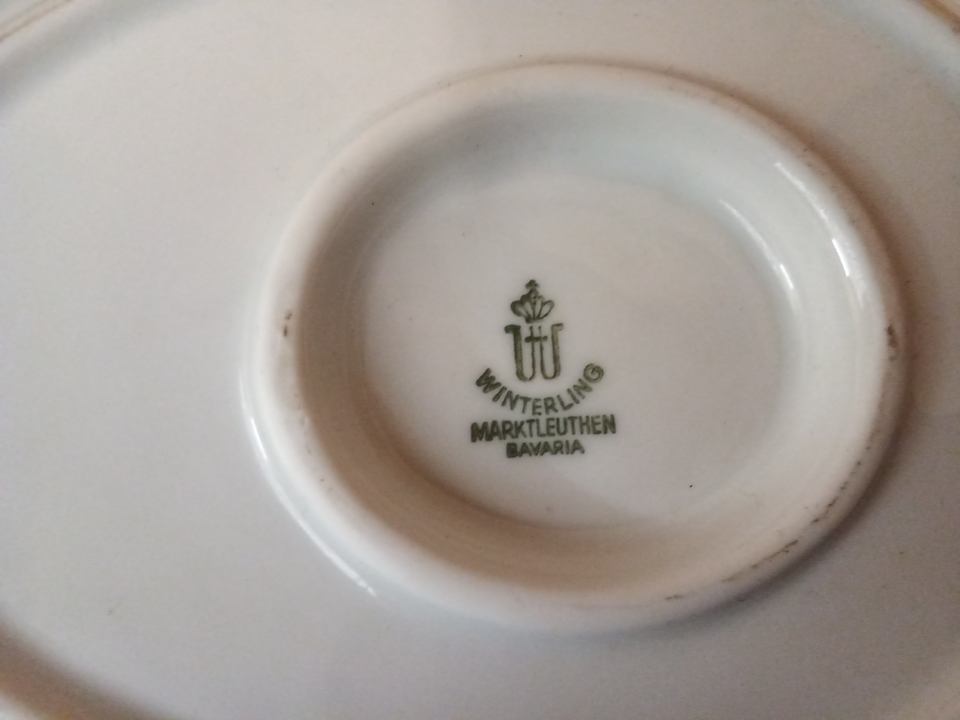 Voir photo 3 de Saucière en porcelaine de Bavière Saucière en porcelaine de Bavière Très bon état reconditionné photo 3