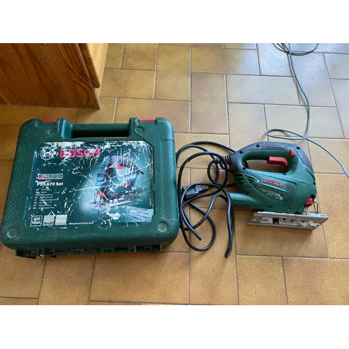 Scie sauteuse BOSCH PST 670 SET Bon état reconditionné disponible sur Rakuten
