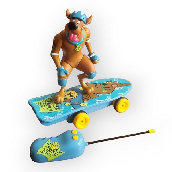 Scooby-Doo Skateboard Radiocommandé Lansay reconditionné disponible sur Revaltoys | Dero