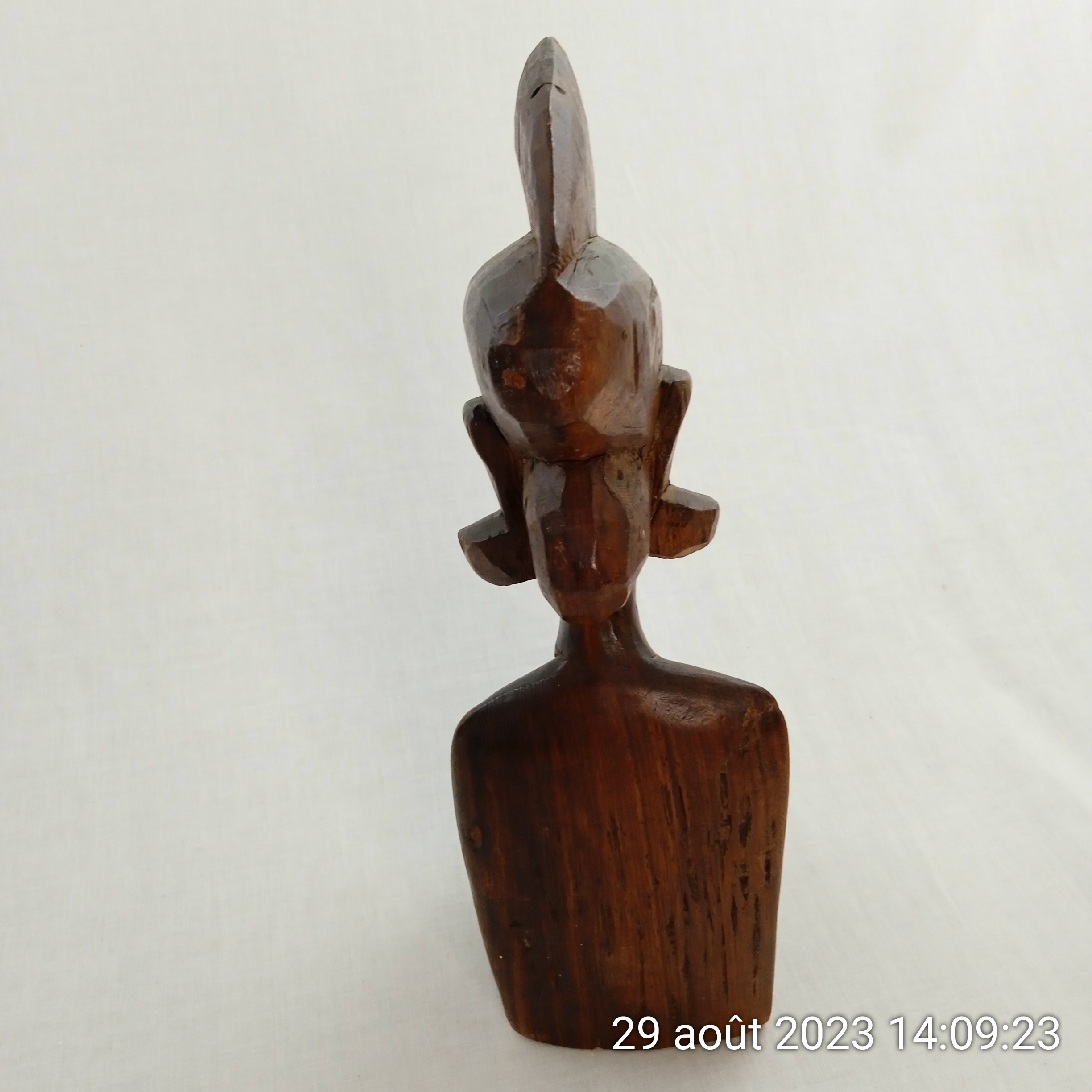 Voir photo 5 de Sculpture buste de femme en bois ébène art Africain Sculpture buste de femme en bois ébène art Africain Très bon état reconditionné photo 5