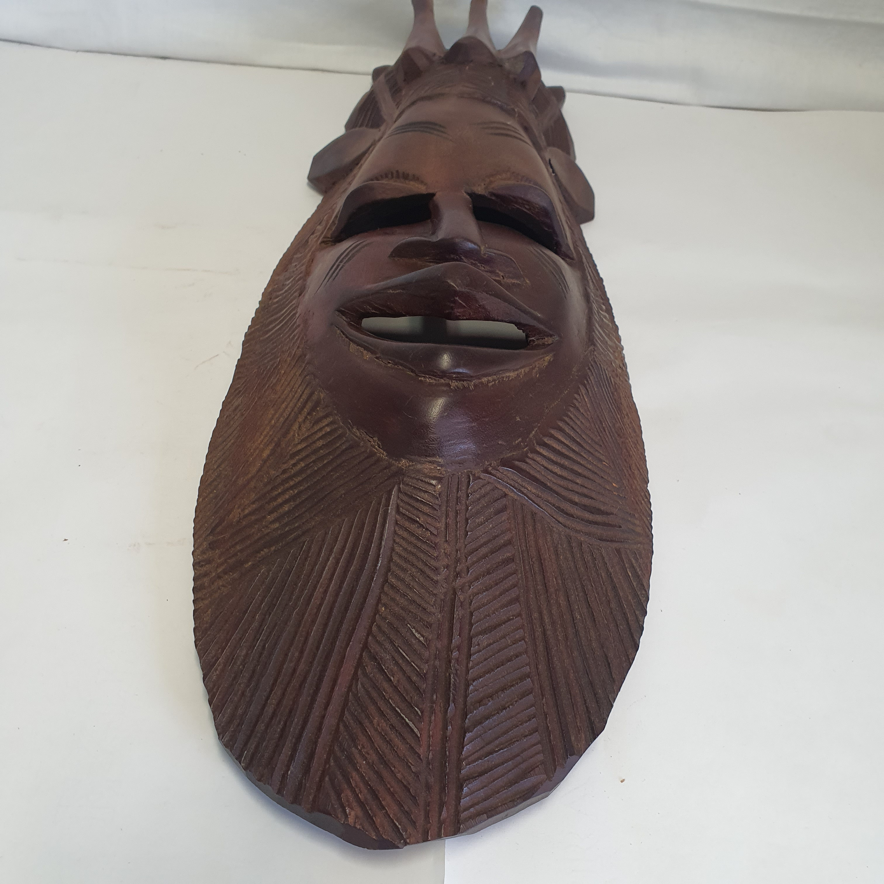 Voir photo 4 de Sculpture en Bois Masque Africain Sculpture en Bois Masque Africain État correct reconditionné photo 4